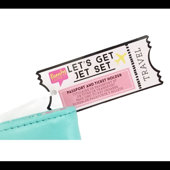 NWT BEAUTY JUNKY (ASOS) Let’s Get Jet Set Passport Holder Pink/Teal One Size - Picture 4 of 8